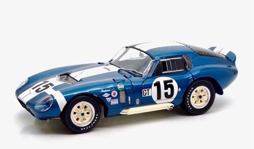 Exoto RLG18015 Shelby Cobra Daytona Coupe #15 'Bob Bondurant - Jo Schlesser' 1st pl GT cl 12hrs of Sebring 1965