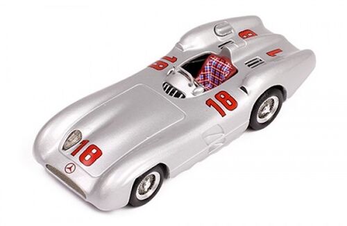 IXO Models GTM122 Mercedes W196 R Streamliner #18 'Juan Manuel Fangio' Winner Monza 1955 & F1 World Champion 1955 IXO Models GTM122 Mercedes W196 R Streamliner #18 'Juan Manuel Fangio' Winner Monza 1955 & F1 World Champion 1955