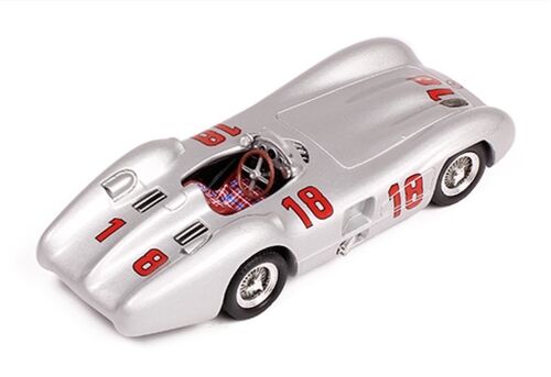IXO Models GTM122 Mercedes W196 R Streamliner #18 'Juan Manuel Fangio' Winner Monza 1955 & F1 World Champion 1955 IXO Models GTM122 Mercedes W196 R Streamliner #18 'Juan Manuel Fangio' Winner Monza 1955 & F1 World Champion 1955
